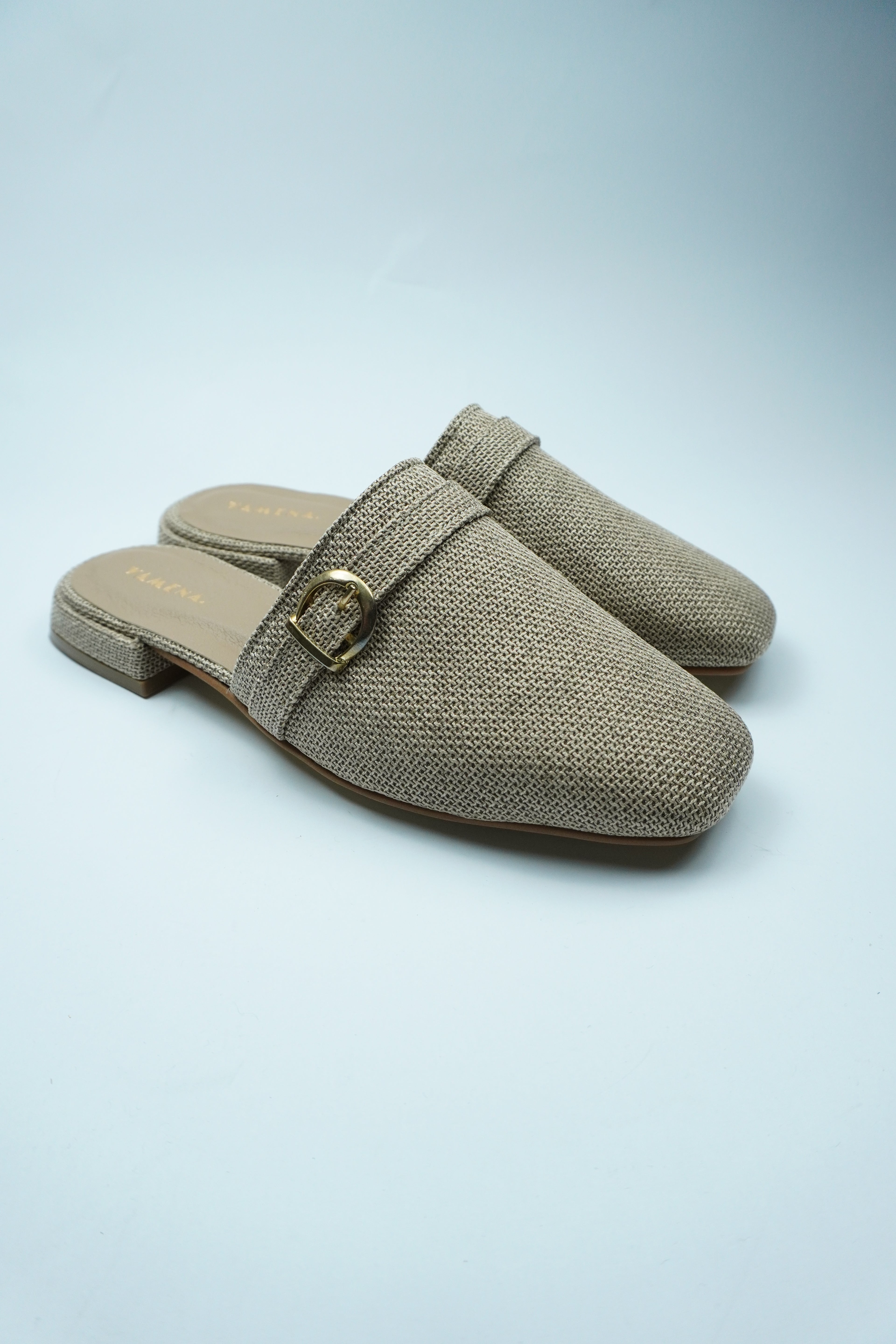 E- MULE  TEXTURÉE – BRIDE AVEC BOUCLE YW-13.