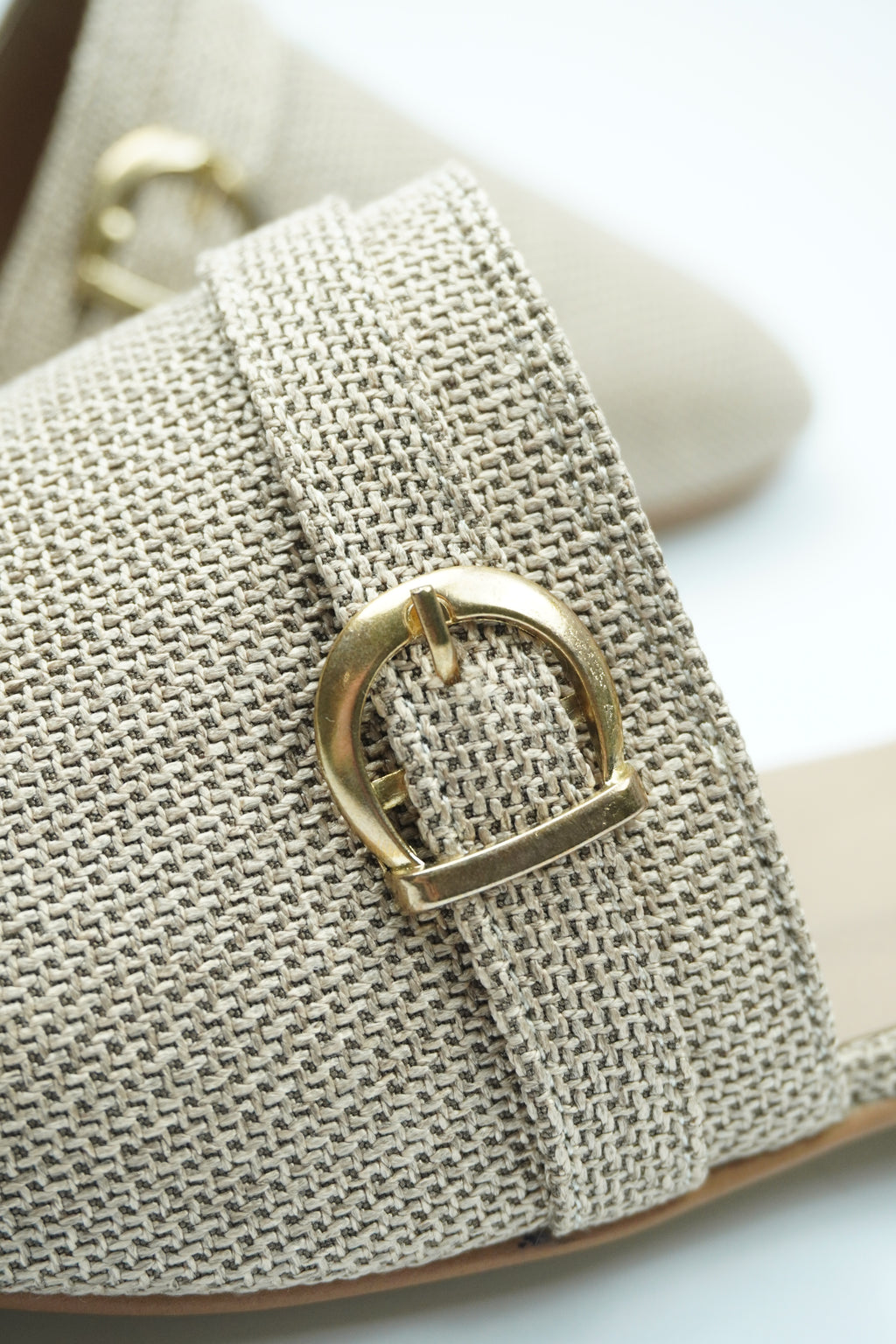 E- MULE  TEXTURÉE – BRIDE AVEC BOUCLE YW-13.