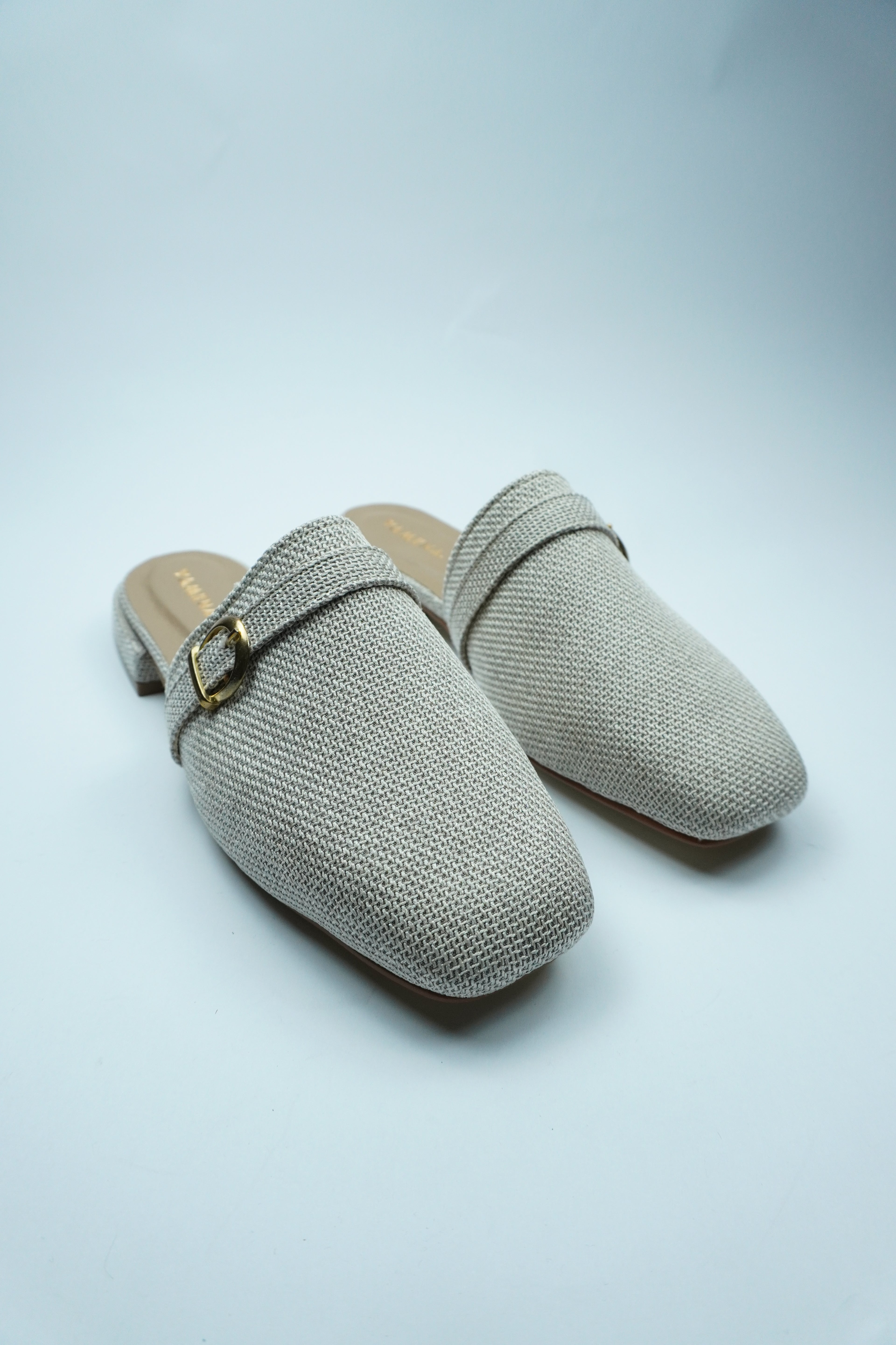 E- MULE  TEXTURÉE – BRIDE AVEC BOUCLE YW-13.