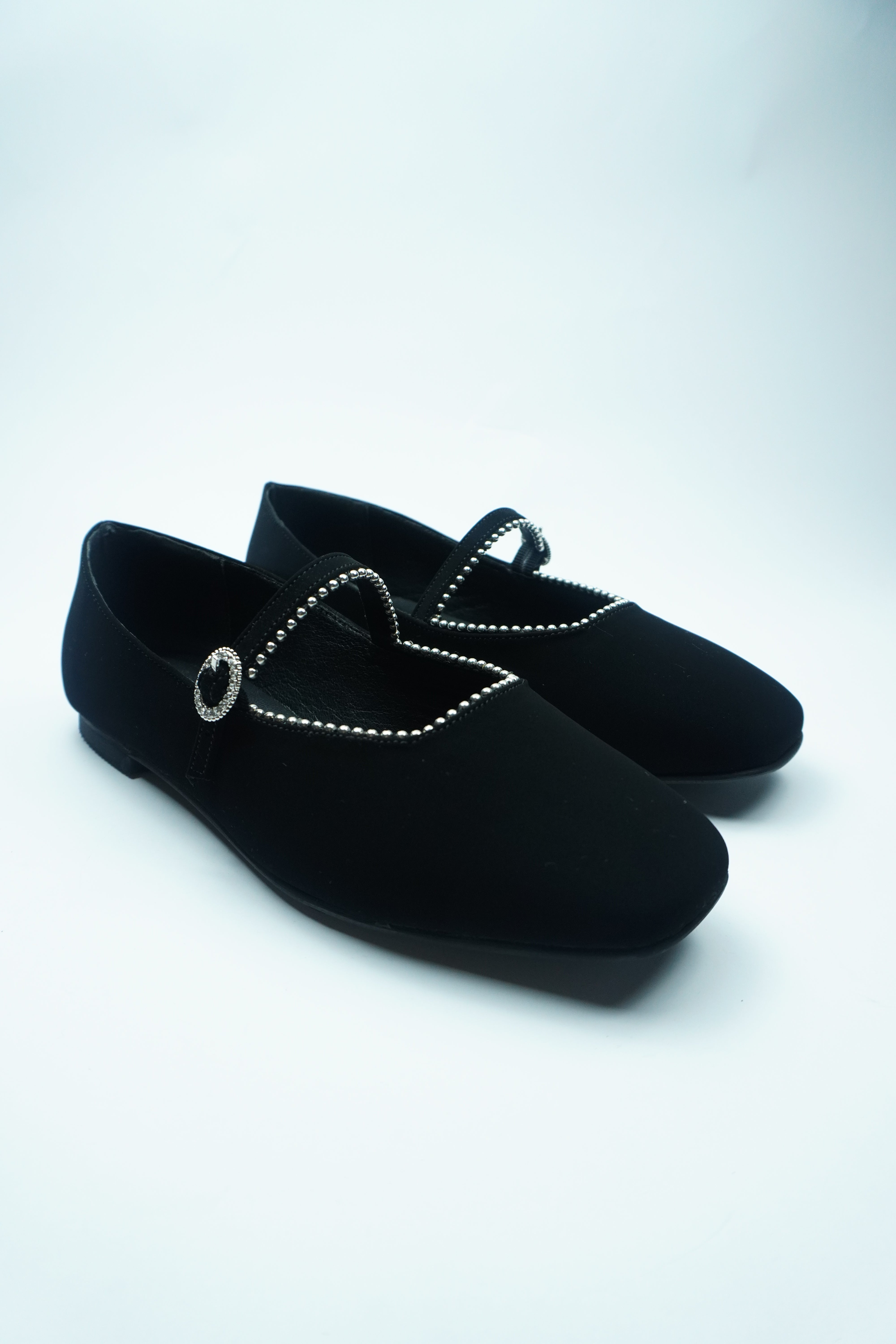 A- BALLERINE ÉLÉGANCE – BRIDE ORNÉE DE STRASS YW-11.