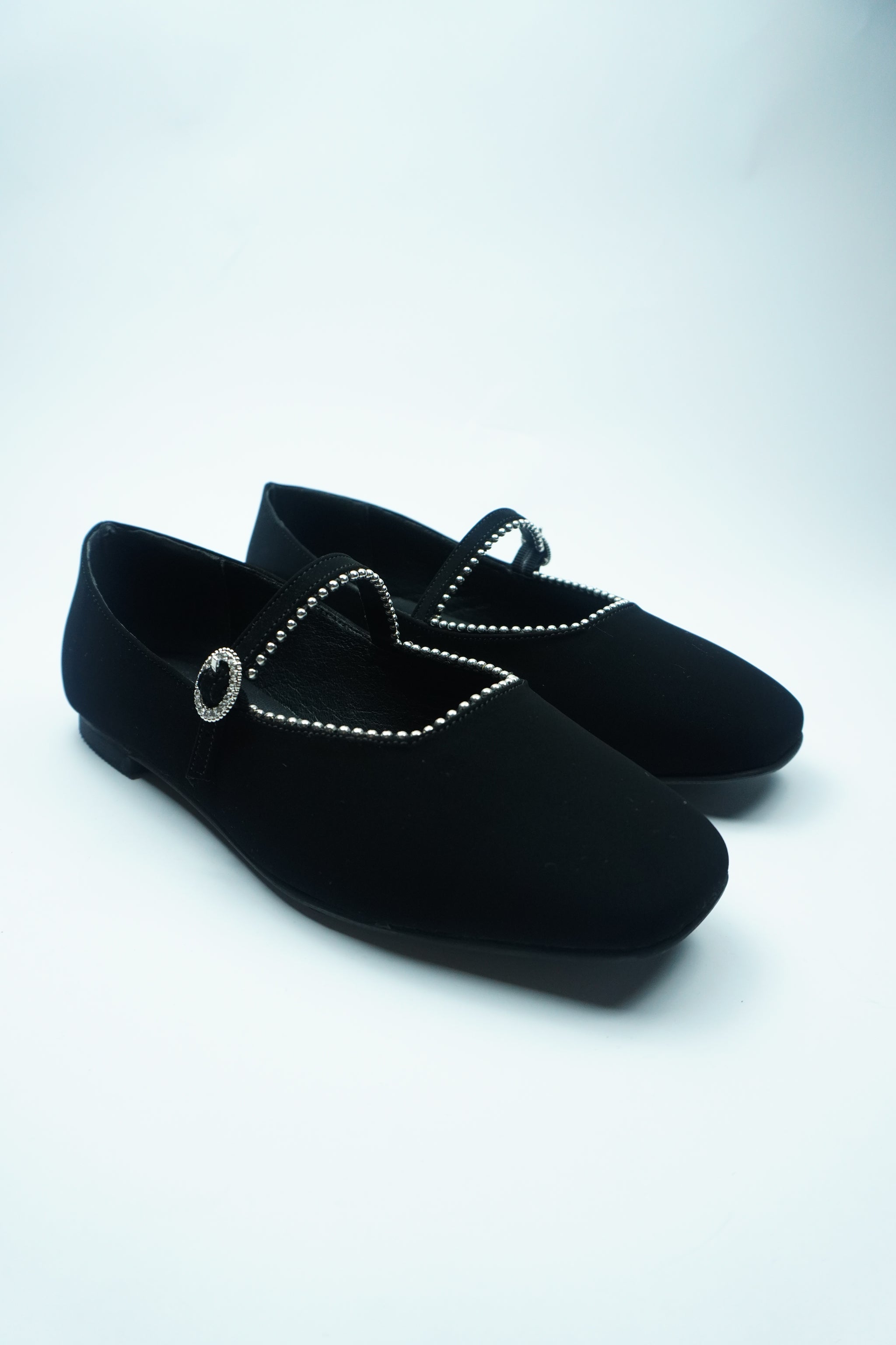 A- BALLERINE ÉLÉGANCE – BRIDE ORNÉE DE STRASS YW-11.