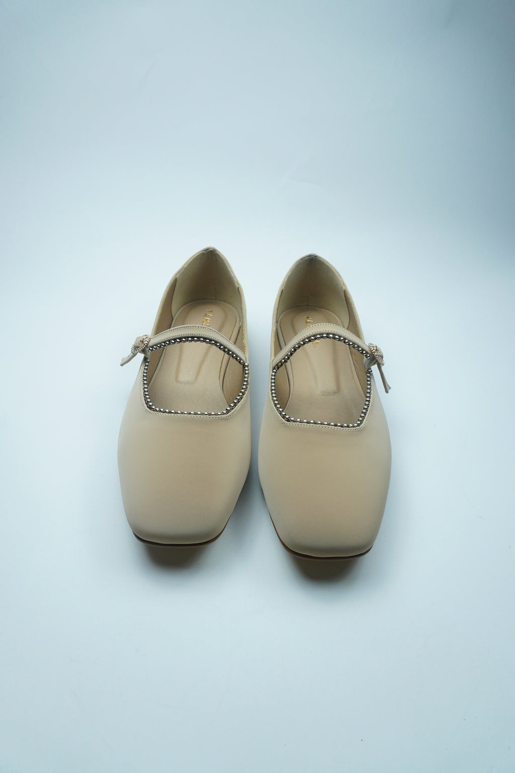 A- BALLERINE ÉLÉGANCE – BRIDE ORNÉE DE STRASS YW-11.