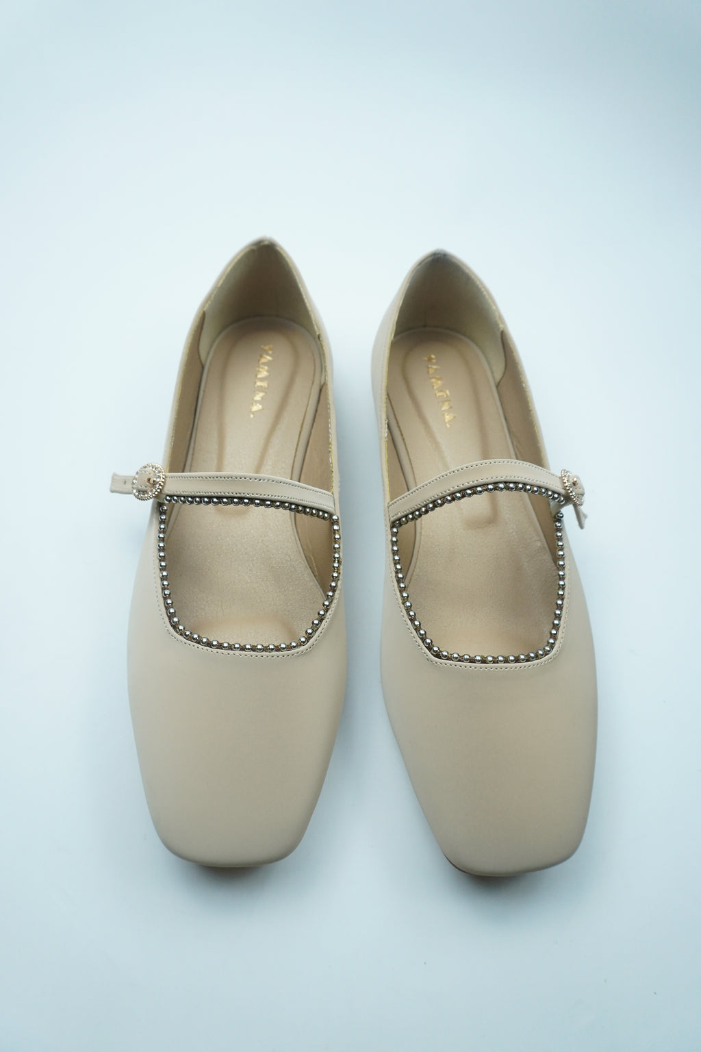 A- BALLERINE ÉLÉGANCE – BRIDE ORNÉE DE STRASS YW-11.