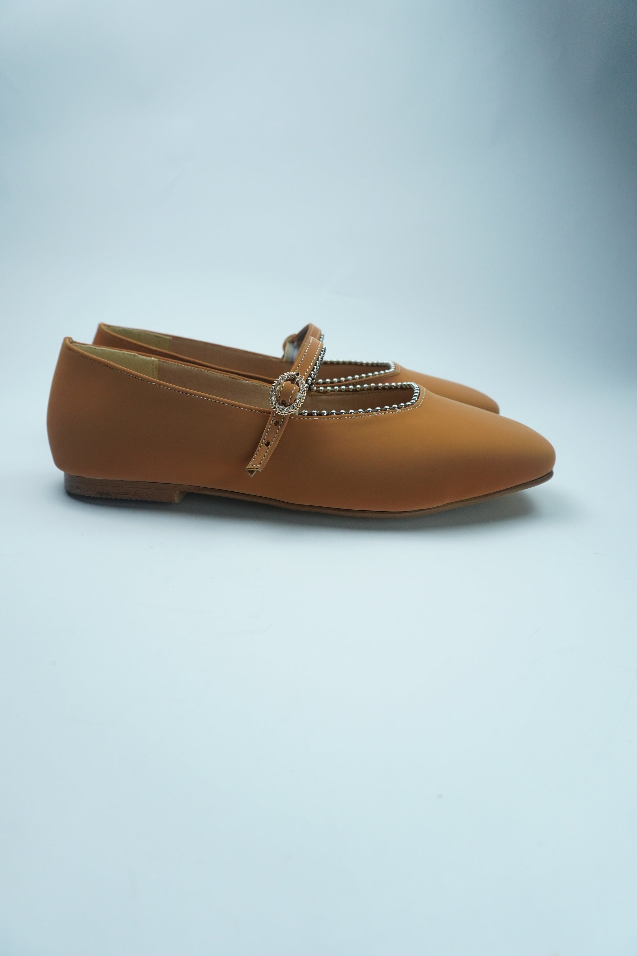 A- BALLERINE ÉLÉGANCE – BRIDE ORNÉE DE STRASS YW-11.
