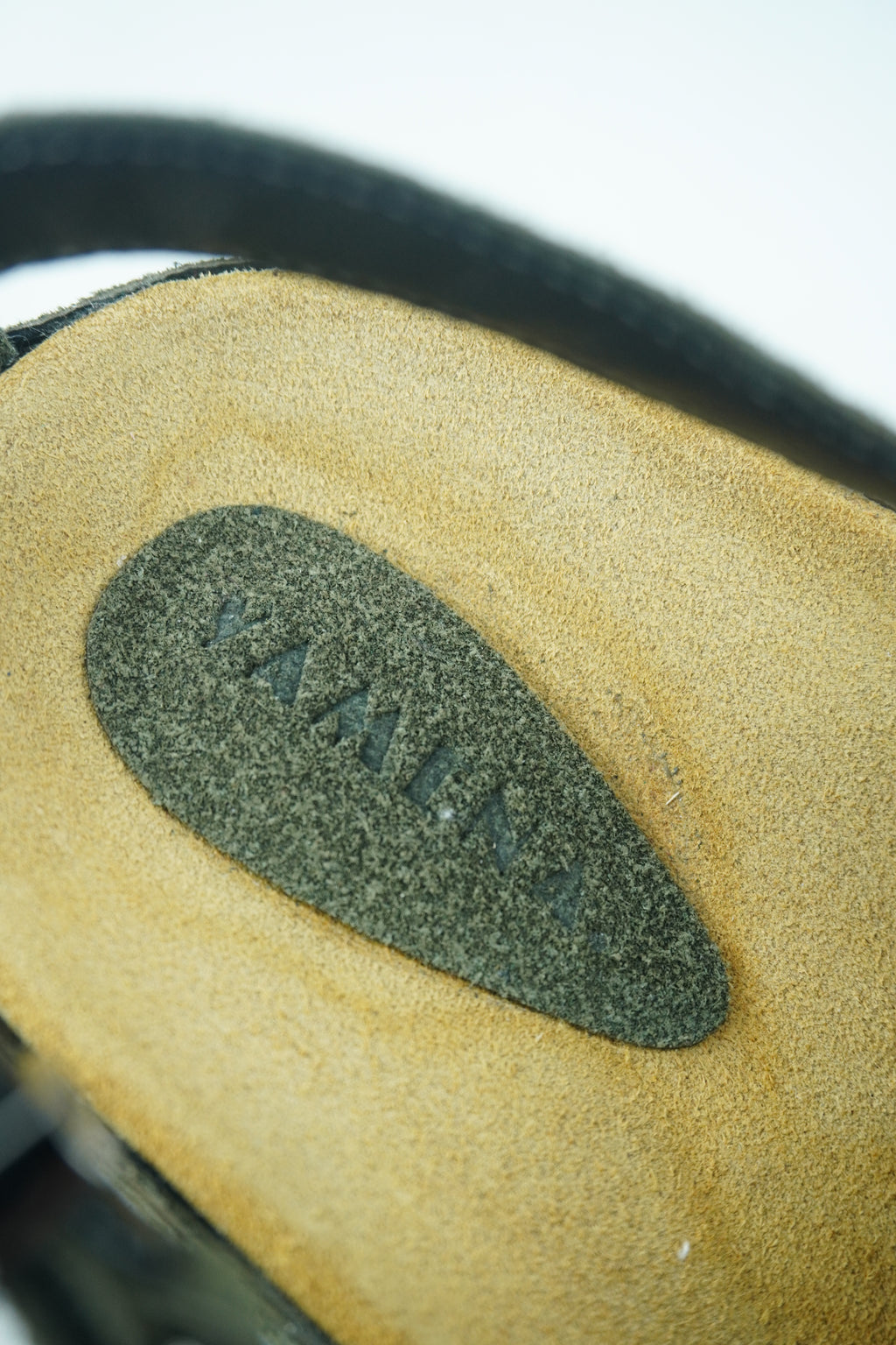 CLOGS YAMENA CONFORTABLES, AVEC CEINTURES AJUSTABLES YW-16.