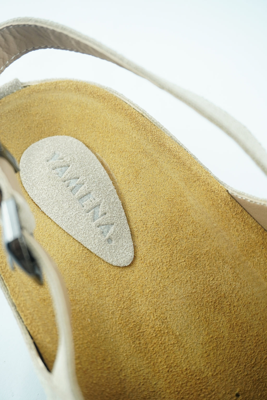 CLOGS YAMENA CONFORTABLES, AVEC CEINTURES AJUSTABLES YW-16.