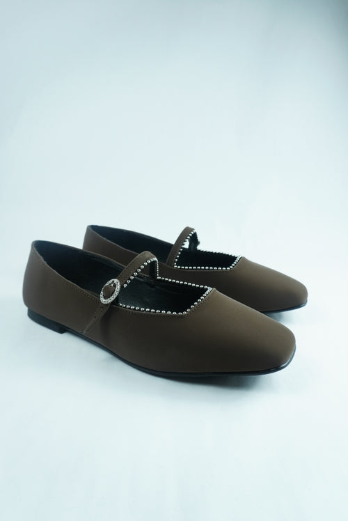 A- BALLERINE ÉLÉGANCE – BRIDE ORNÉE DE STRASS YW-11.